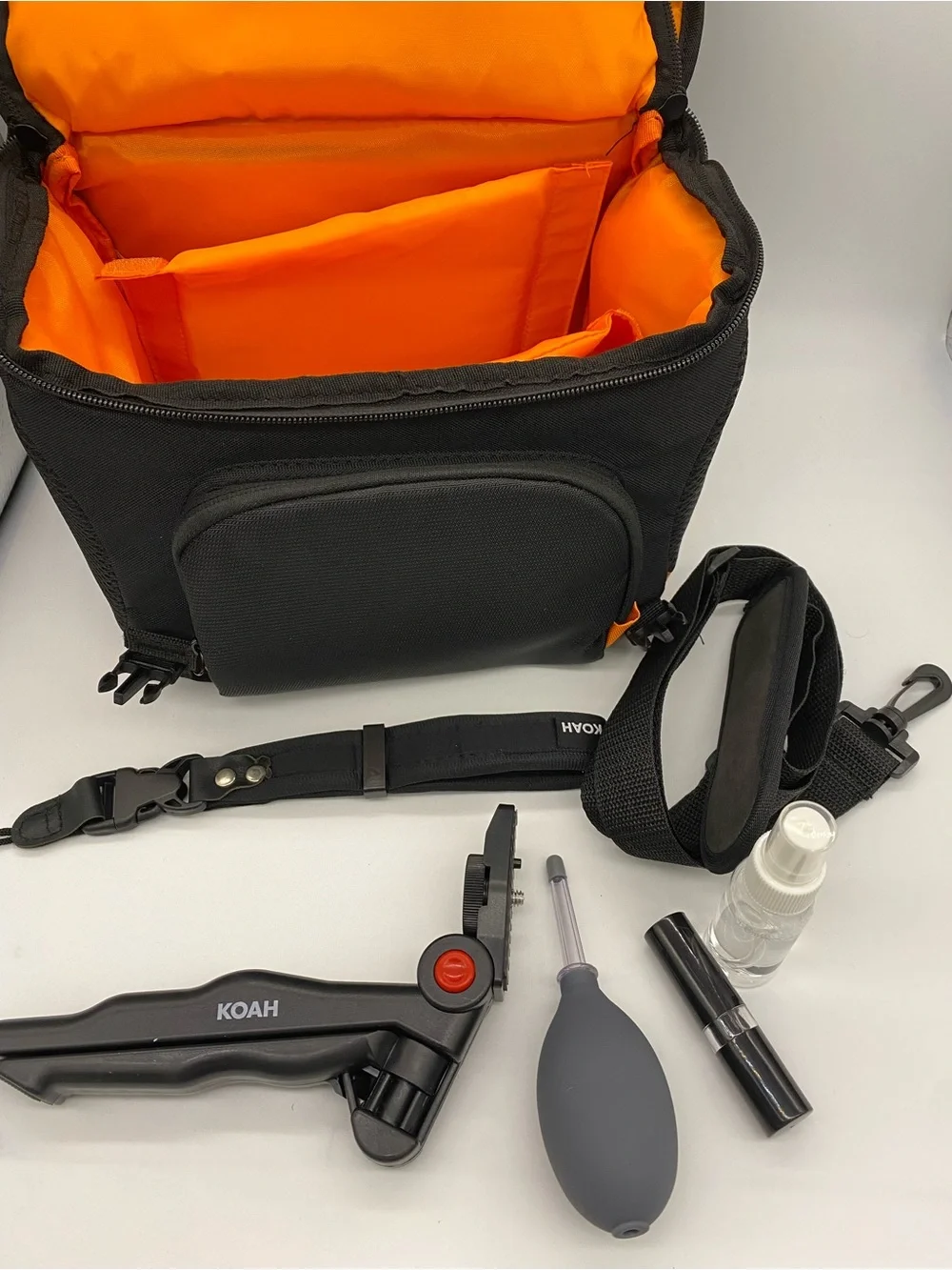 KOAH THE ROEBLING CAMERA GADGET BAG - SEE DESCRIPTION